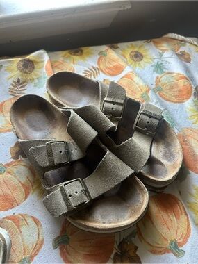 Birkenstocks size 38